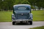 Packard Twelve Club Sedan 1936 года